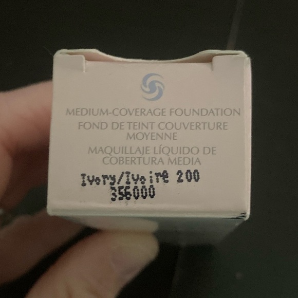 4/$25 Mary Kay Medium coverage foundation- 1 oz size Ivory in box. 1 box left - Picture 6 of 7